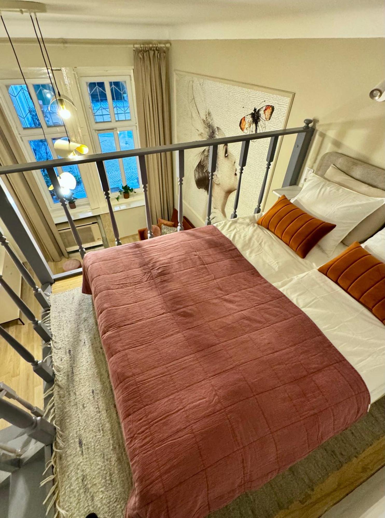 Stay At Liz Budapest Central ภายนอก รูปภาพ